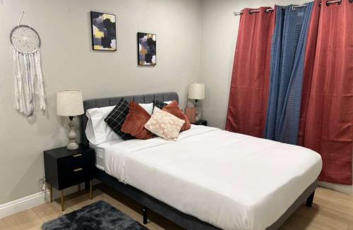 La Presa House | Gillespie 1059 B 3Bed 2bath by SD Stay