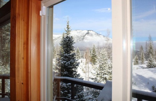 West Glacier House | Glacier Majesty · Getaway Next Door to Glacier National Park