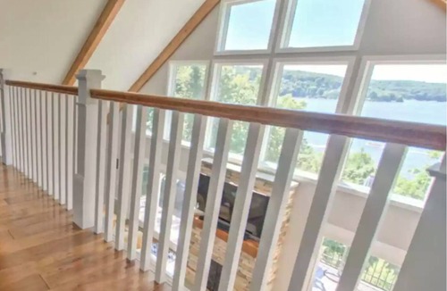 Greentown Ski Chalet | Gorgeous, Lake-Front Retreat at Lake Wallenpaupack! Perfect year-round!