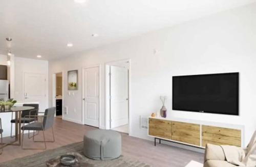 Fort Lewis Apartment | H4N Wellstone | 1Bd Apartment Near JBLM