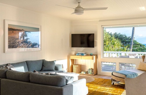Wainiha House | Hale Kalani: 2 BR, 2 BA House in Haena, Sleeps 4