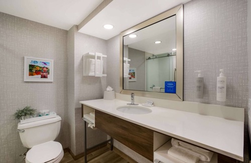 Willow Grove Hotel | Hampton Inn by Hilton Philadelphia/Willow Grove