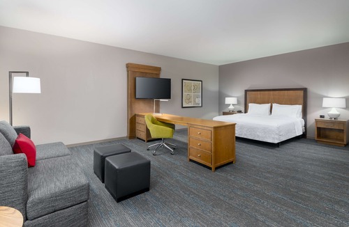 North Clayton Hotel | Hampton Inn & Suites Clayton/St. Louis-Galleria Area