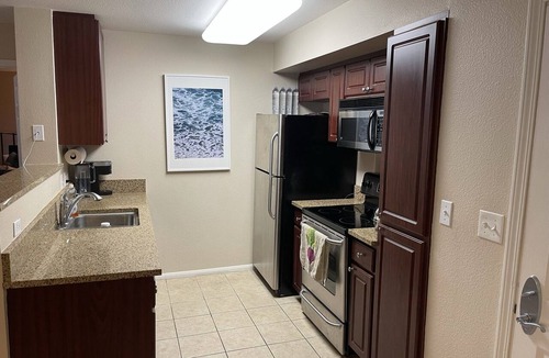 Porta D'italia Condo | Heart of Little Italy - Five blocks from San Diego Bay