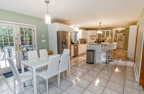 Stroudsburg House | Hemlock Manor-Pool/Sauna/Hot Tub