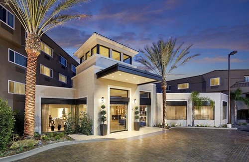 Kearny Mesa Hotel | Hilton Garden Inn San Diego Mission Valley/Stadium 1 King 1 Bedroom Suite