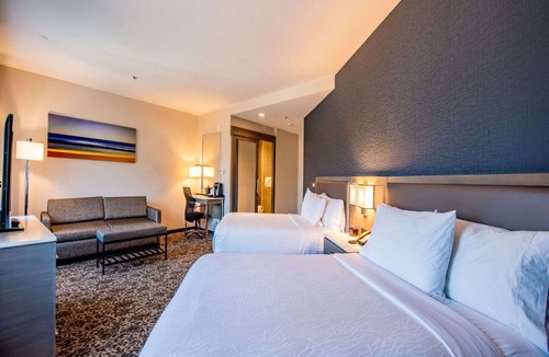 Kearny Mesa Hotel | Hilton Garden Inn San Diego Mission Valley Stadium