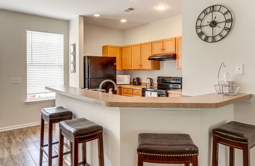 Bluffton Villa | Historic District Retreat