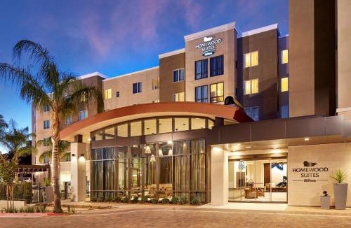 Mission Valley Hotel | Homewood Suites by Hilton San Diego Mission Valley/Zoo