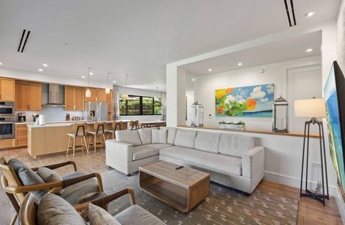 Honokowai Villa | Honua Kai Luana Garden Villas 7B: Luxury 3BR Condo in Kaanapali, Outdoor Kitchen