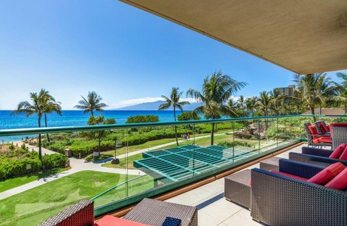 Kaanapali Apartment | Honua Kai Villas Ocean View 5 BR Sleeps 14 Great for Families Complimentary Car with 6 Nights HKH ML-2537 by KBM