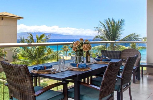 Kaanapali Apartment | Honua Kai Villas Ocean View 3 BR Sleeps 10 Great for Families Complimentary Car with 6 Nights HKH ML-2885 by KBM