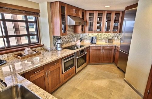 Lahaina Resort | Hyatt Vacation Club at Ka’anapali Beach 3 Bedroom Villa