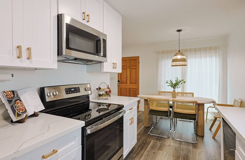 North Park Apartment | Immaculate Home near Balboa Park, SD Zoo & Cafés