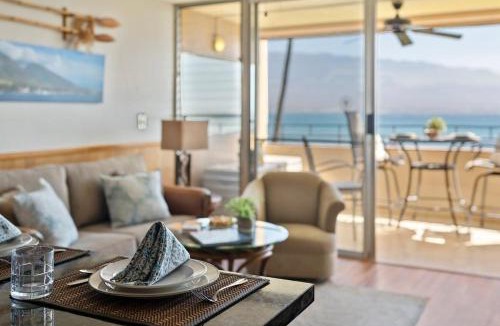 Maalaea House | Island Sands 210 · IS 210 OceanFront Condo Expansive Ocean Views