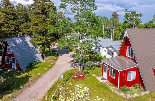 East Glacier Park Village House | Jacobson's Cottages Cabin #11