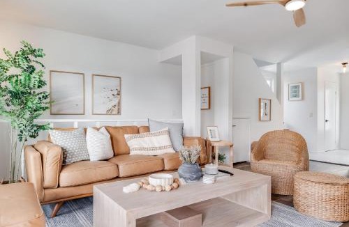 Crown Point House | Jewell Street Gems Two homes in one