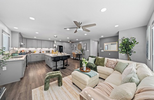 Mira Mesa House | King Bed, Gated Yard, Parking, Ranch, 4BR/3Bth