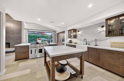 La Jolla Heights House | La Jolla Luxury | Designer Home w/Pool & Jacuzzi!
