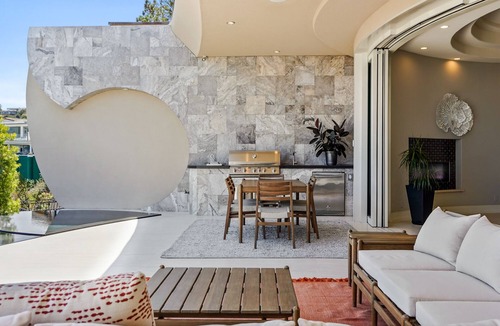 Hidden Valley House | La Jolla villa with 5 bedrooms, private pool, hot tub, and ocean views.