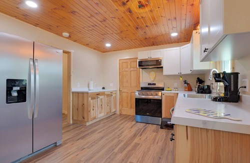 Minong House | Lake Access & Private Dock: Brand New Minong Home