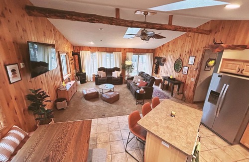 Crosby Cabin | Lake Cabin w/Hot Tub Near Cuyuna In Crosby, MN
