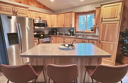 Crosby Cabin | Lake Cabin w/Hot Tub Near Cuyuna In Crosby, MN