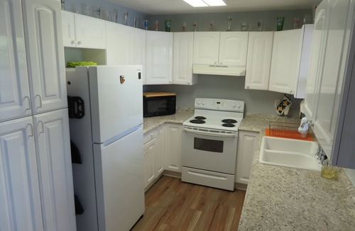 Gaylesville House | Lake life at its best. Lots of options for activities. Very pet friendly!