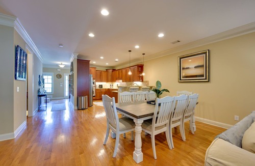 Eatonton House | Lake Oconee Abode w/Patio, Grill & Fire Pit Table
