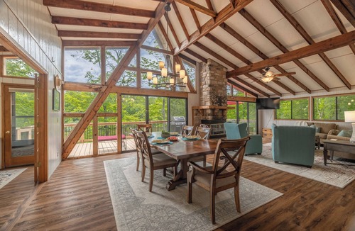 Innsbrook Ski Chalet | Lakefront Escape by Innsbrook Vacations!