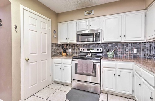 Point Venture House | Lakefront Home w/Point Venture Golf Access!