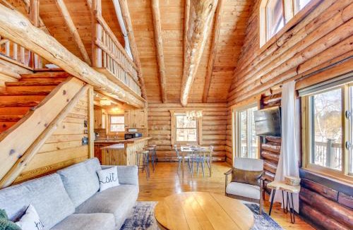 Park Rapids House | Lakefront Park Rapids Cabin w/Decks & Boat Dock!