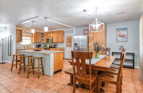 St. Augustine House | Lighthouse - Heated Pool & Firepit! Near Amphitheatre, Historic Downtown, Beach