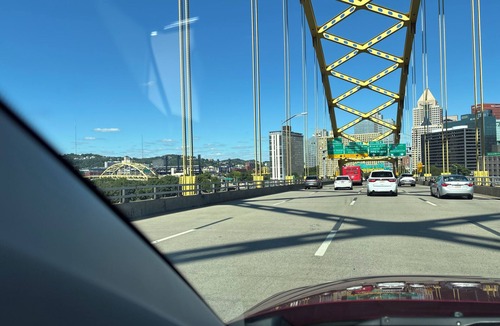Fox Chapel House | Location , Location , Location ! Minutes to downtown and everything Pittsburgh !