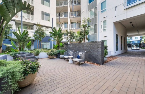 Kearny Mesa Apartment | Luxe Retreat: Pool, Spa, Gym, Gameroom, & Parking