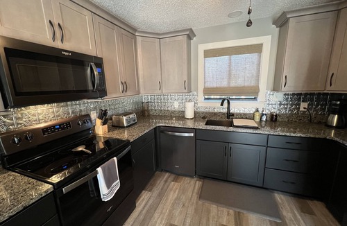 Monroe City Condo | Luxury condo at Mark Twain Lake