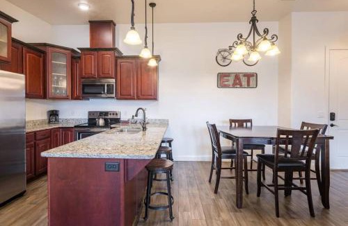 Moab Apartment | Luxury Downtown Rental - La Dolce Vita Villa #4