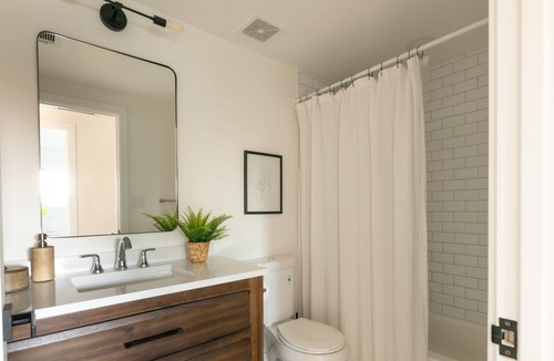 Serra Mesa House | Luxury Modern Home w/ Pool & Spa! Great Location!