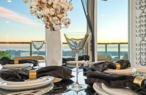Civic Core Apartment | Luxury Penthouse 39th Floor · Ocean & Comic-Con