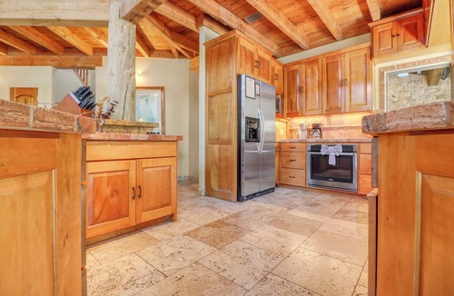 Wimberley House | Luxury Ranch Retreat | 135 Acres, Hot Tub, Creek, Hill Country Views