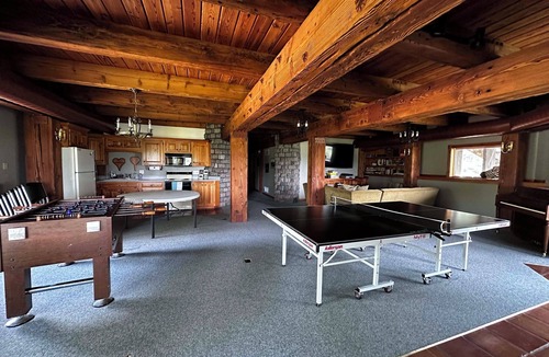 The Galena Territory Cabin | Luxury, spacious lodge, 10 mile views on 300 acre ranch, Trails, Ponds, Animals