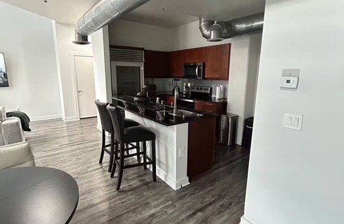 Atlantic Station Area Apartment | Luxury Two Story Corner Loft in Atlantic Station
