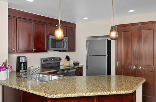 Ko Olina Villa | Marriott's Ko Olina Beach Club 2BR Apartment with Resort Access