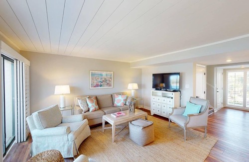 Litchfield by the Sea Villa | Marsh-Overlook 3 Bedroom Villa