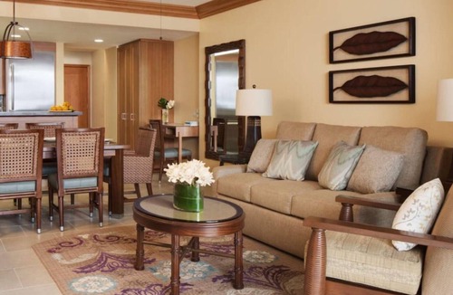 Kaanapali Villa | Maui Luxury Escape: 2BR Upper Ocean View Villa – Hyatt Kaʻanapali