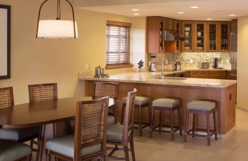 Kaanapali Villa | Maui Luxury Escape: 2BR Upper Ocean View Villa – Hyatt Kaʻanapali