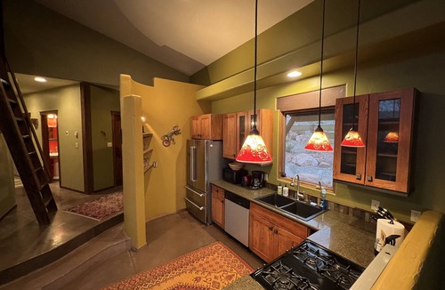 Moab House | Moab Panorama Oasis, Amazing Views, Near Arches Wifi, Monthly