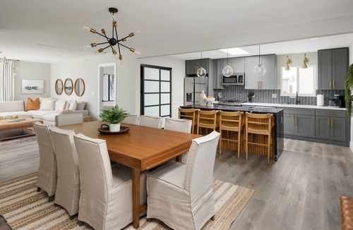 Birdland House | Modern 4BR Haven with Fire Pit and Spacious Yard