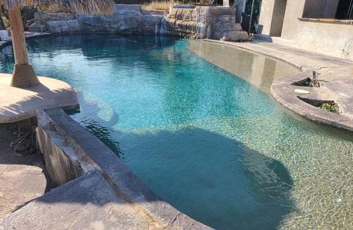 Paleface Park Apartment | Modern 700 SF Loft with fitness room, WiFi, AC, Pool, Hot Tub, Gym, QUIET & Safe