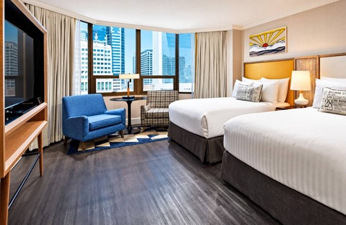 Civic Core Hotel | Modern Double Room Steps from Gaslamp, Bayfront & Little Italy Dining